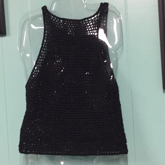 BNWOT H&M COACHELLA COLLECTION CROCHETED CROP TOP - Picture 3 of 5